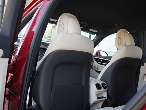 Used 2026 Mercedes-Benz GLC 300 image 30