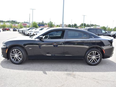 Used 2018 Dodge Charger GT image 6