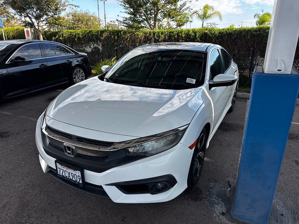 Used 2017 Honda Civic Touring image 16