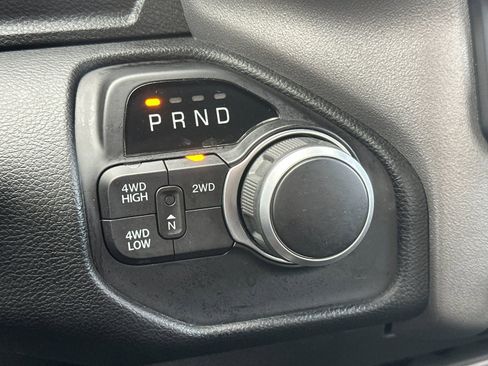 Used 2024 RAM 2500 Big Horn w/ Bed Utility Group image 19