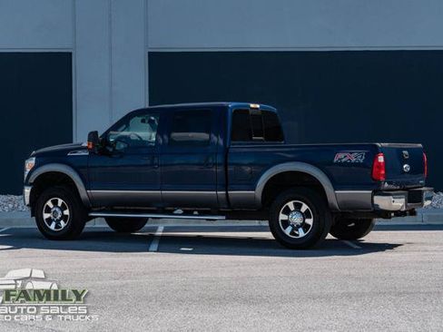 Used 2012 Ford F250 Lariat w/ FX4 Off Road Pkg AWD/4WD image 4