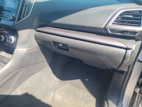 Used 2020 Subaru Forester Premium AWD/4WD image 18