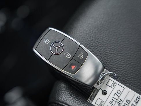 Certified 2024 Mercedes-Benz GLB 250 4MATIC w/ Winter Heating Package image 43