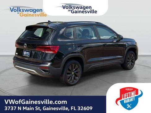 Certified 2023 Volkswagen Taos S FWD image 4