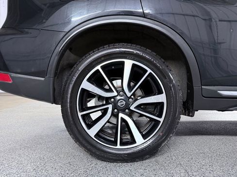 Used 2019 Nissan Rogue SL image 5