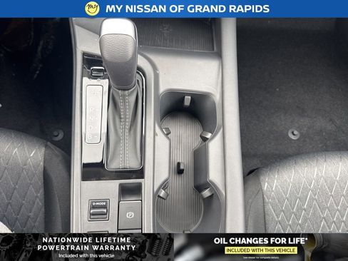 New 2026 Nissan Sentra SV image 23