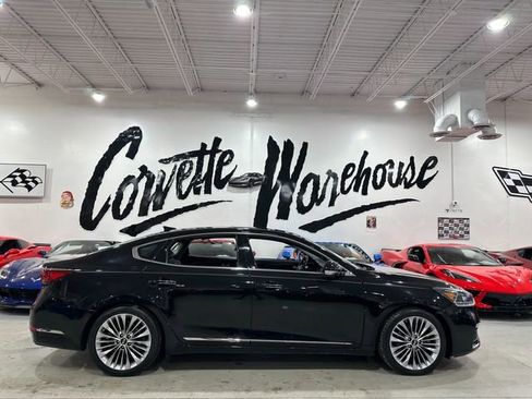Used 2019 Kia Cadenza Limited image 31