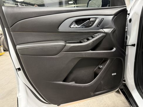 Used 2019 Chevrolet Traverse Premier w/ Redline Edition image 24