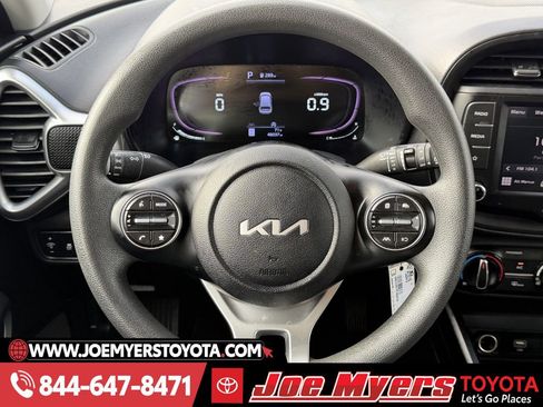 Used 2023 Kia Soul LX w/ Option Group 015 image 14