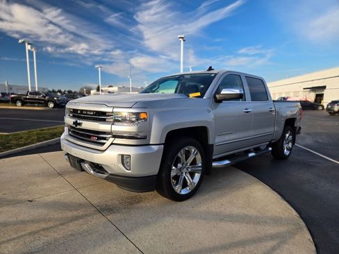 Used 2016 Chevrolet Silverado 1500 LTZ Z71 w/ LTZ Plus Package image 3