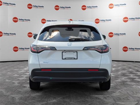 New 2026 Honda HR-V LX image 6