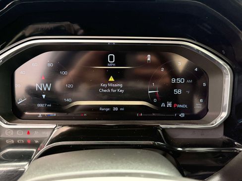 Used 2026 GMC Sierra 1500 SLT image 28