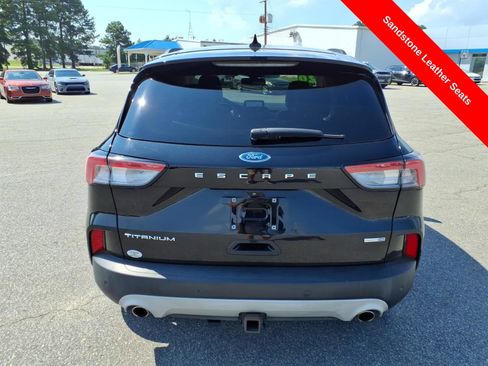 Used 2020 Ford Escape Titanium AWD/4WD image 4