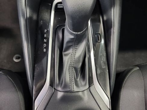 Used 2024 Toyota Corolla LE FWD image 18