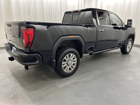 Used 2022 GMC Sierra 2500 Denali image 4