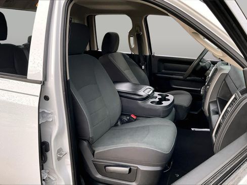 Used 2022 RAM 1500 Tradesman w/ Tradesman SXT Package AWD/4WD image 9