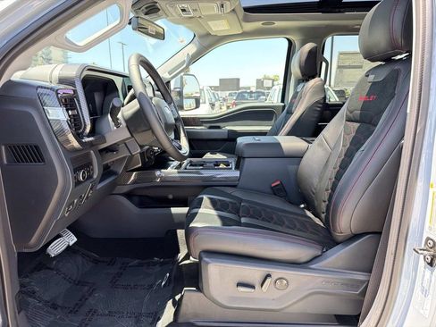 New 2026 Ford F250 Lariat w/ Black Appearance Package AWD/4WD image 31