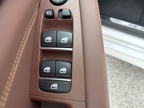 Used 2025 BMW X5 xDrive40i image 25