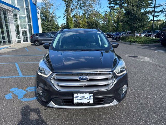 Used 2017 Ford Escape SE w/ SE Leather Comfort Package AWD/4WD image 3