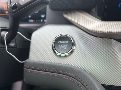 New 2026 Ford Explorer Active AWD/4WD image 7