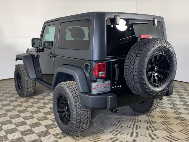 Used 2017 Jeep Wrangler Sport AWD/4WD image 8