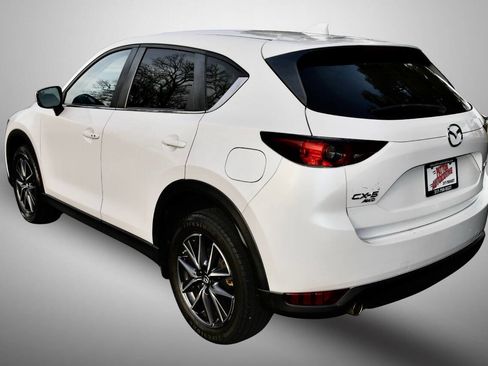 Used 2018 MAZDA CX-5 Touring w/ Preferred Equipment Package image 5