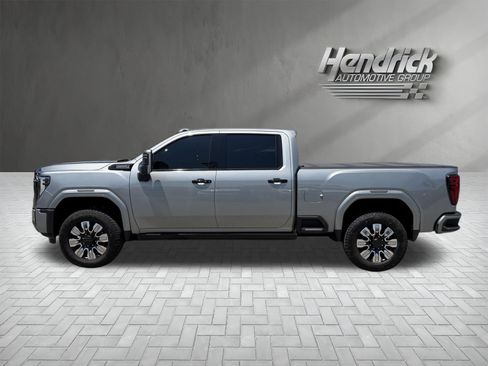Used 2026 GMC Sierra 2500 Denali w/ Denali Reserve Package AWD/4WD image 7