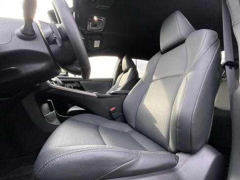 Certified 2024 Subaru Solterra Limited image 12