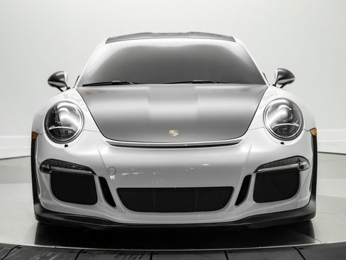 Used 2016 Porsche 911 GT3 RS RWD image 4