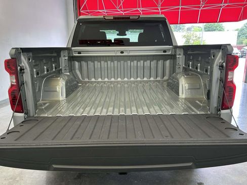 Used 2026 Chevrolet Silverado 1500 LT AWD/4WD image 13