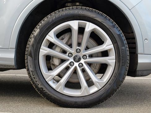Used 2025 Audi Q7 3.0T Premium Plus AWD/4WD image 12
