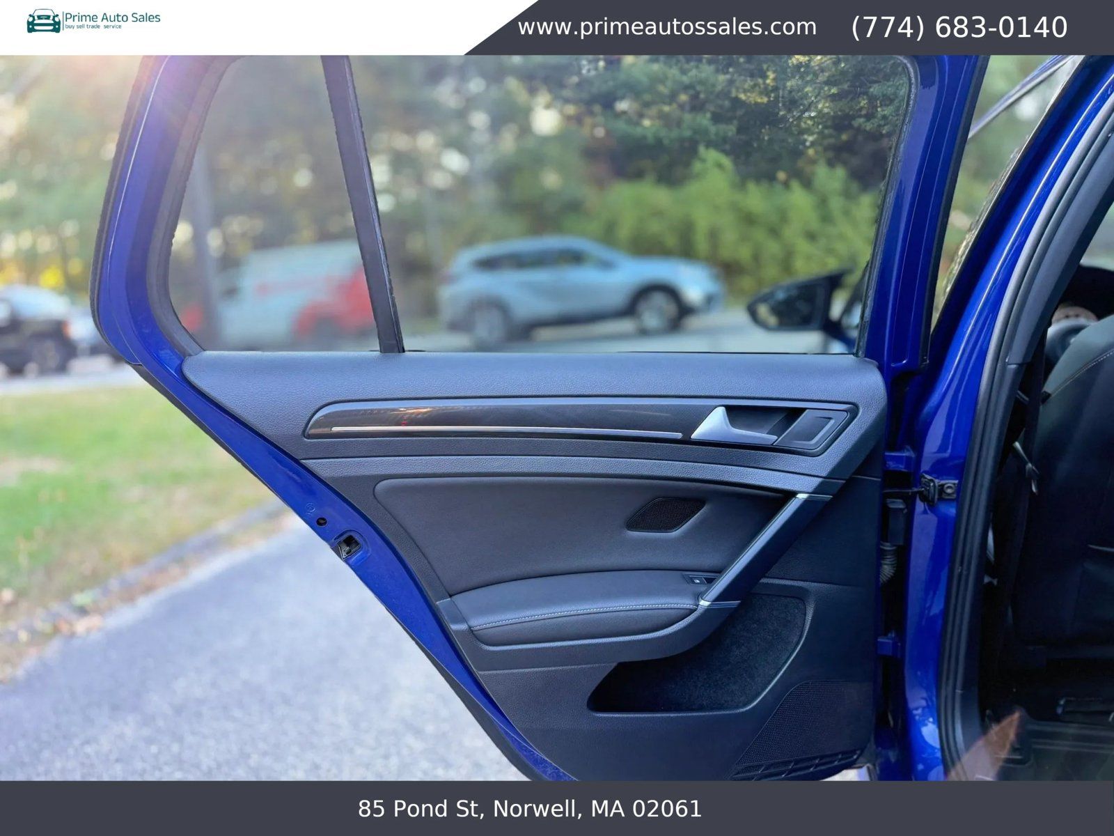 Used 2016 Volkswagen Golf 4-Door AWD/4WD image 18