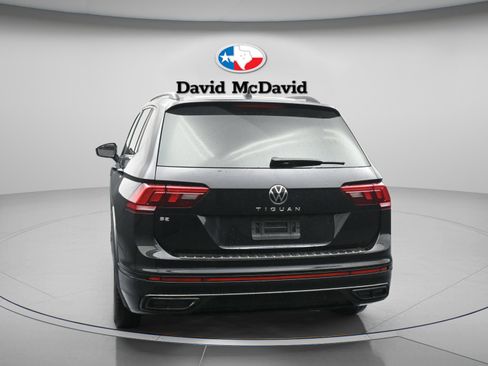 Used 2023 Volkswagen Tiguan SE R-Line image 7