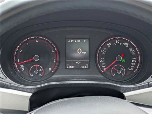Used 2022 Volkswagen Passat 2.0T SE FWD image 12