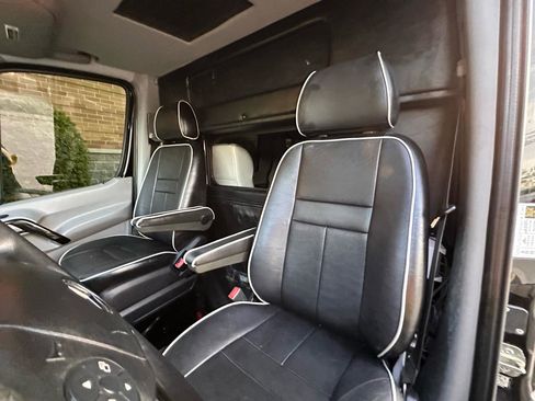 Used 2015 Mercedes-Benz Sprinter 2500 w/ Active Safety Plus Package image 32