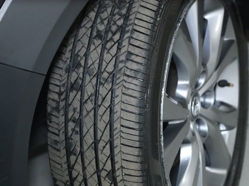 Used 2023 MAZDA CX-30 AWD 2.5 S w/ Premium Package image 37