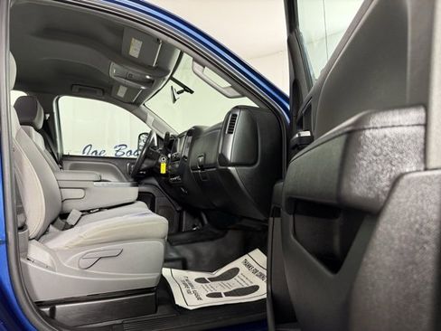 Used 2019 Chevrolet Silverado 2500 W/T image 16