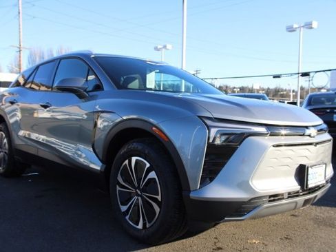 New 2024 Chevrolet Blazer EV LT image 1