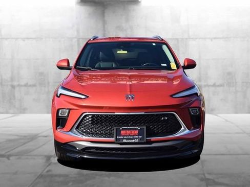 Used 2024 Buick Encore GX Sport Touring w/ Comfort Package image 4