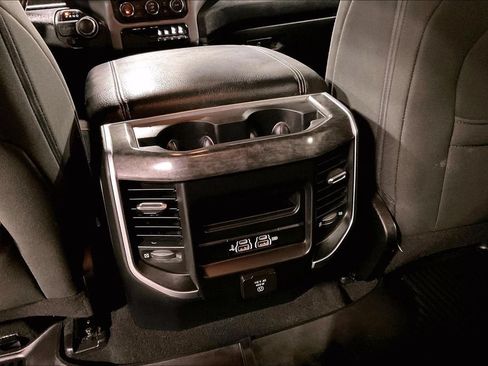 Used 2019 RAM 1500 Big Horn RWD image 30