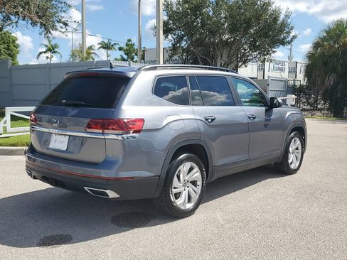 Certified 2023 Volkswagen Atlas SE FWD image 5