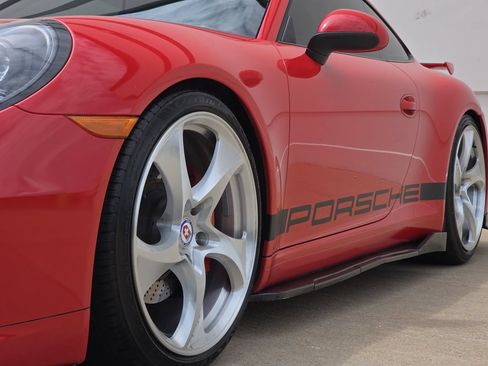 Used 2014 Porsche 911 Carrera S RWD image 38