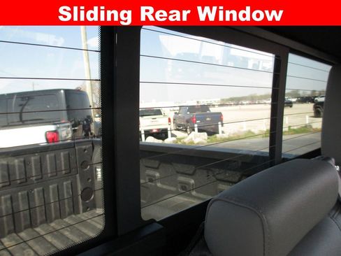 Used 2025 GMC Sierra 1500 SLT w/ SLT Premium Plus Package image 25