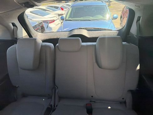 Used 2024 Honda Odyssey EX-L image 21