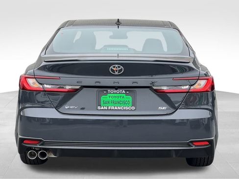 New 2026 Toyota Camry SE image 4