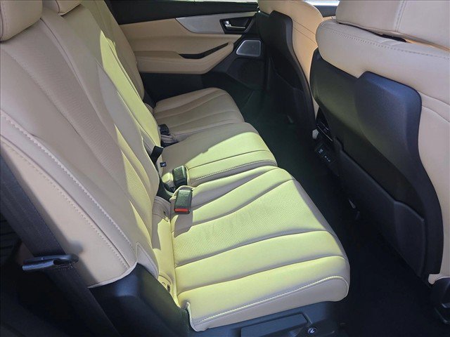 Certified 2025 Acura MDX w/ Technology Package FWD image 21