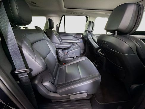 Used 2026 Lincoln Navigator L Reserve AWD/4WD image 31