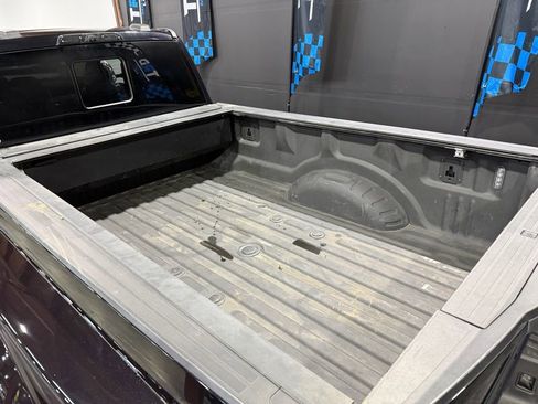 Used 2021 Ford F450 Platinum w/ Camper Package image 11