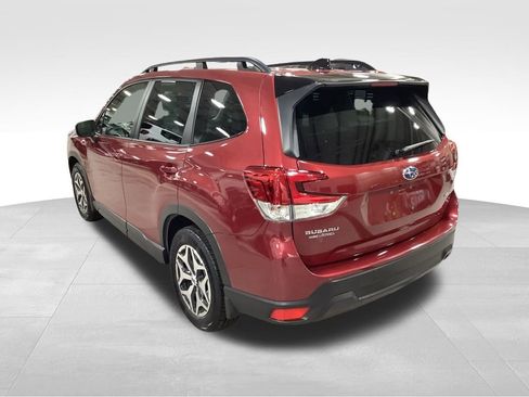 Certified 2024 Subaru Forester Premium image 11
