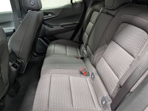 New 2026 Chevrolet Equinox LT AWD/4WD image 12